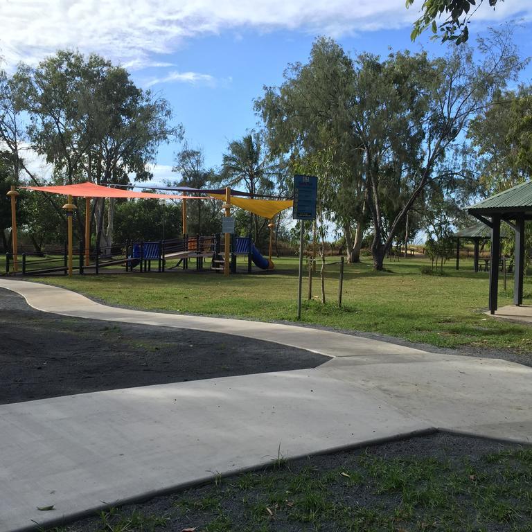 Econo Lodge Beachside Mackay Exterior foto